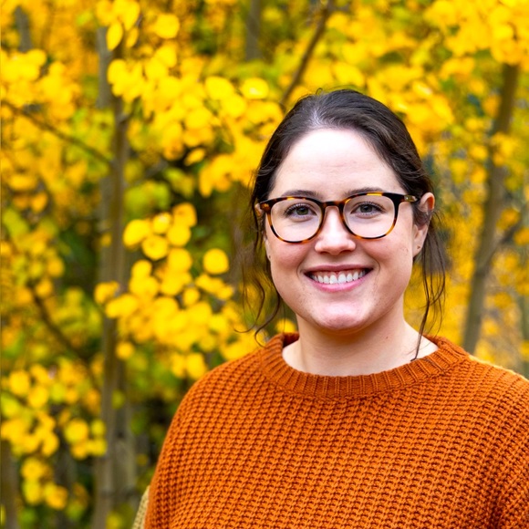 Meet your Posher, Anna - Picture 1 of 1